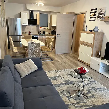 Apartment Brookforest Belvarosi